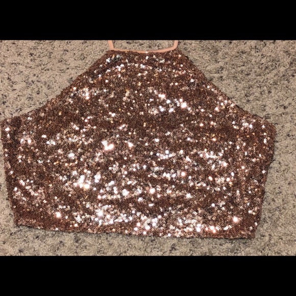 Gold Sequence Top - Picture 4 of 7